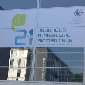 4 membres ont mutualisé un stand MEDICALPS lors des 21èmes journées de l'ingénierie biomédicale